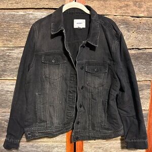 Old Navy Black Denim Jacket Slight Distress Details Size XL
